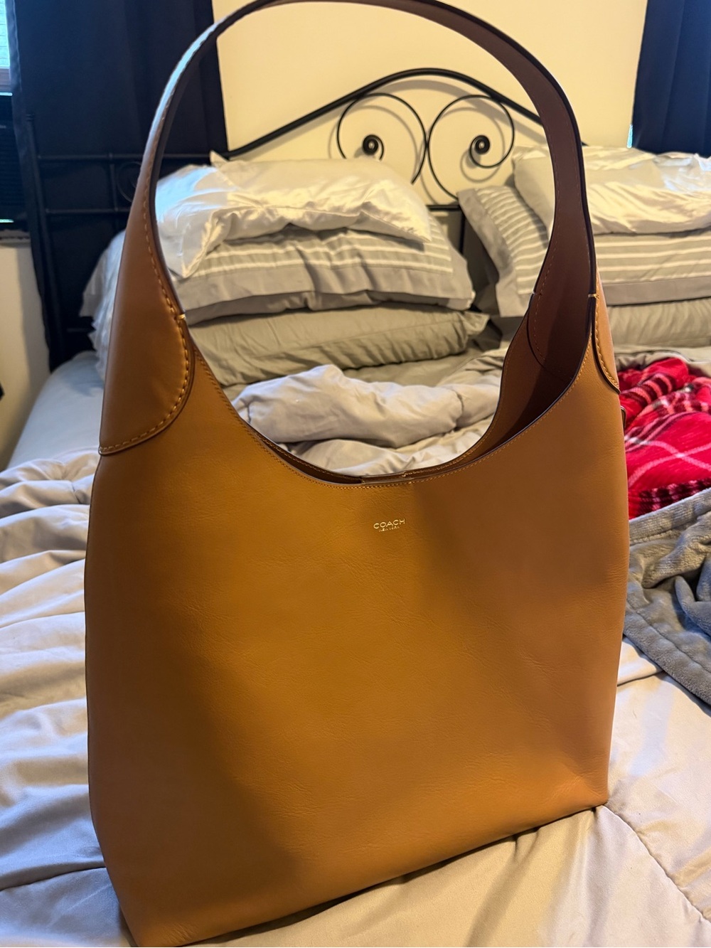 Coach Brooklyn 39 Shoulder Bag – Honey Brown – NWOT 🤎✨